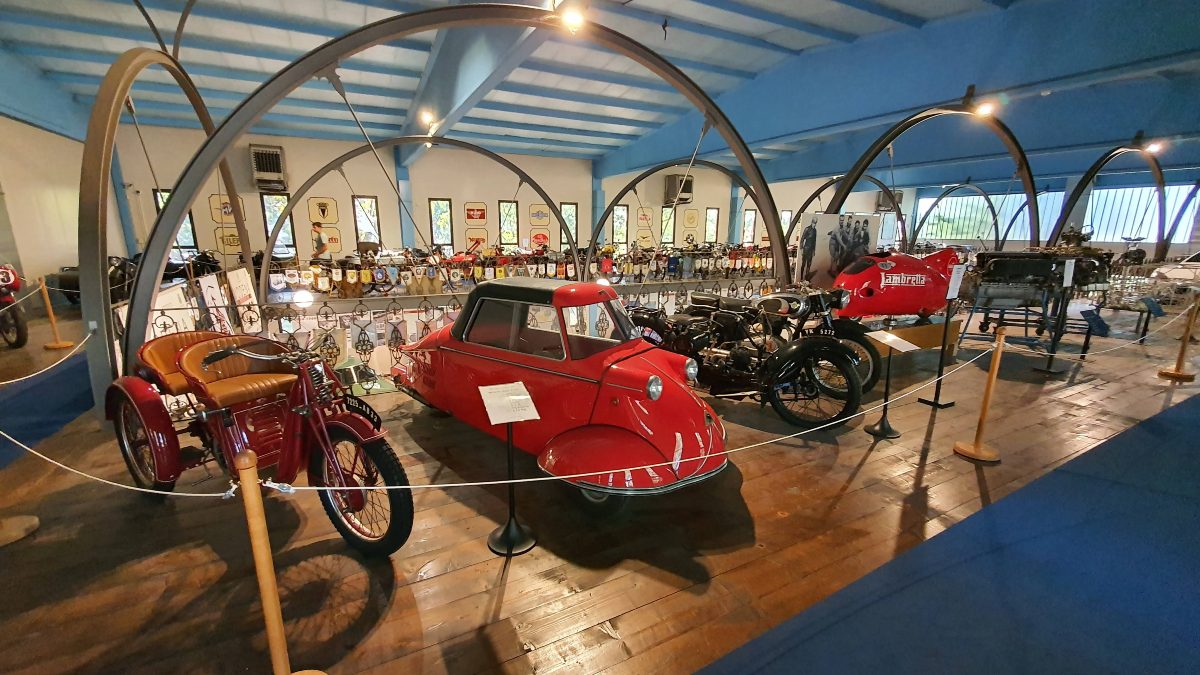 motory z mozeum maserati - Pętla Modeńska FerLamPagMas Ferrari Lamorghini Pagani Maserati